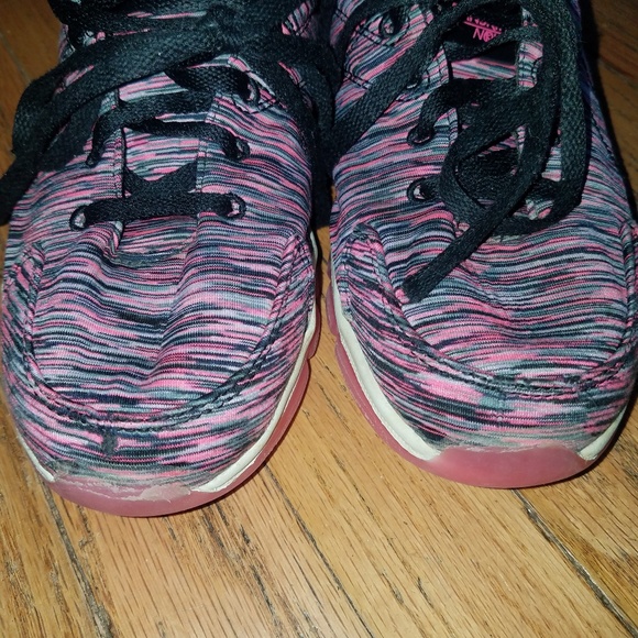 Danskin Now size 8 1/2 shoes - Picture 5 of 6